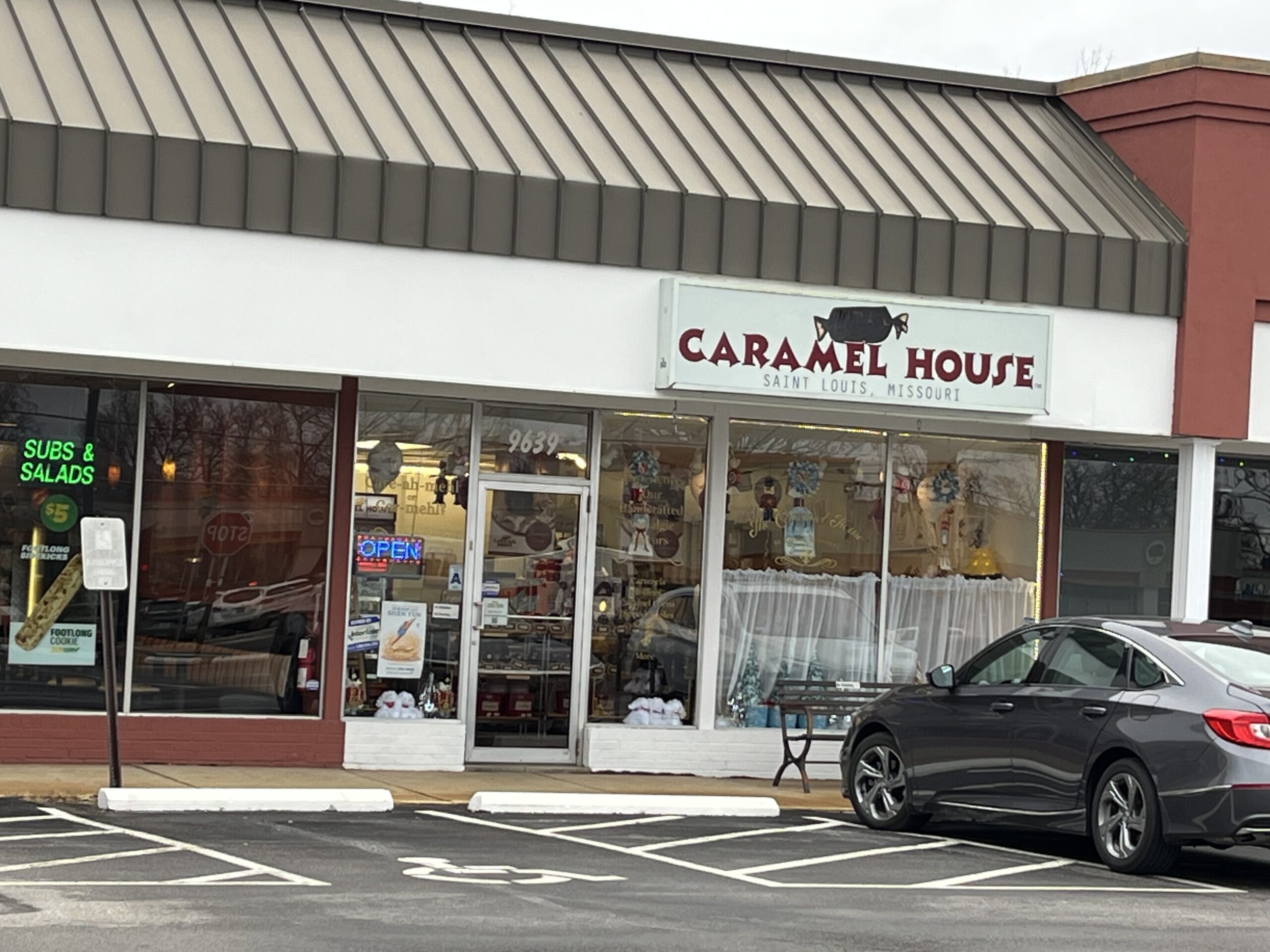 The Caramel House - Olivette, MO