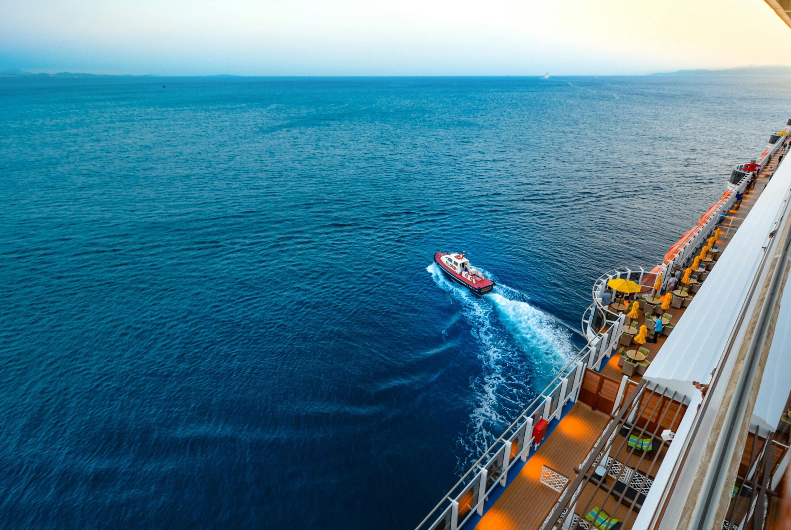 At Sea, the Restaurant Is the Main Stage: Dining as the New Entertainment