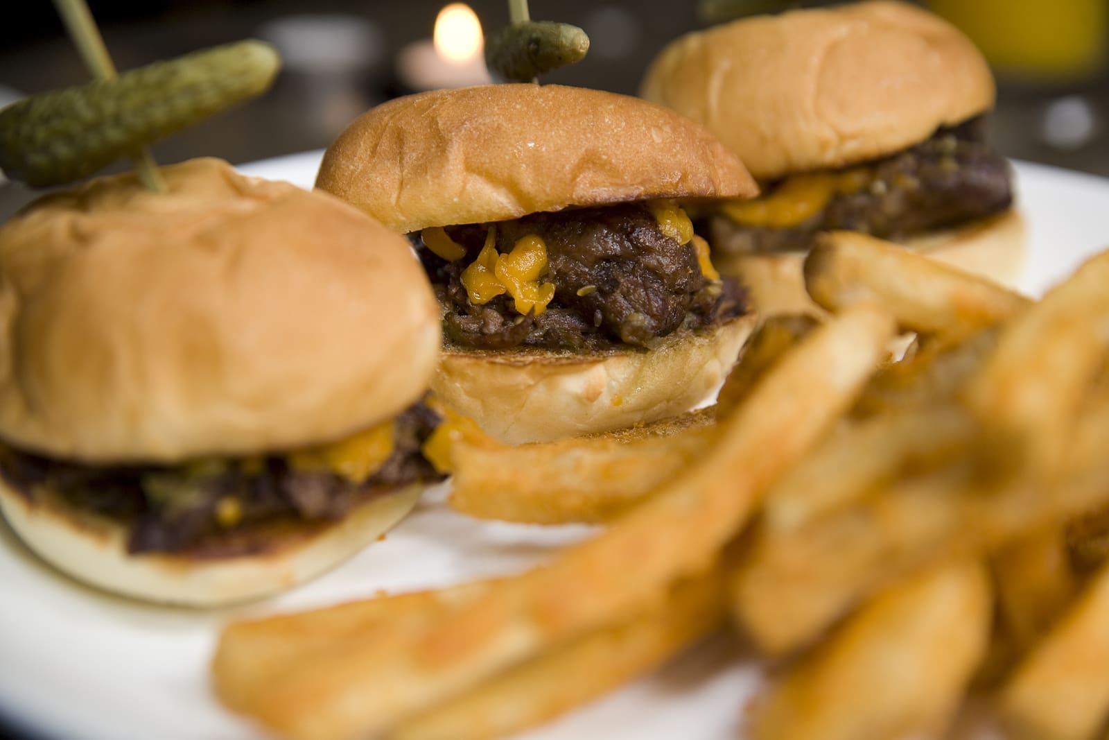 Smalls Sliders Opens in Ellisville, MO 2 Smalls Sliders Opens in Ellisville, MO