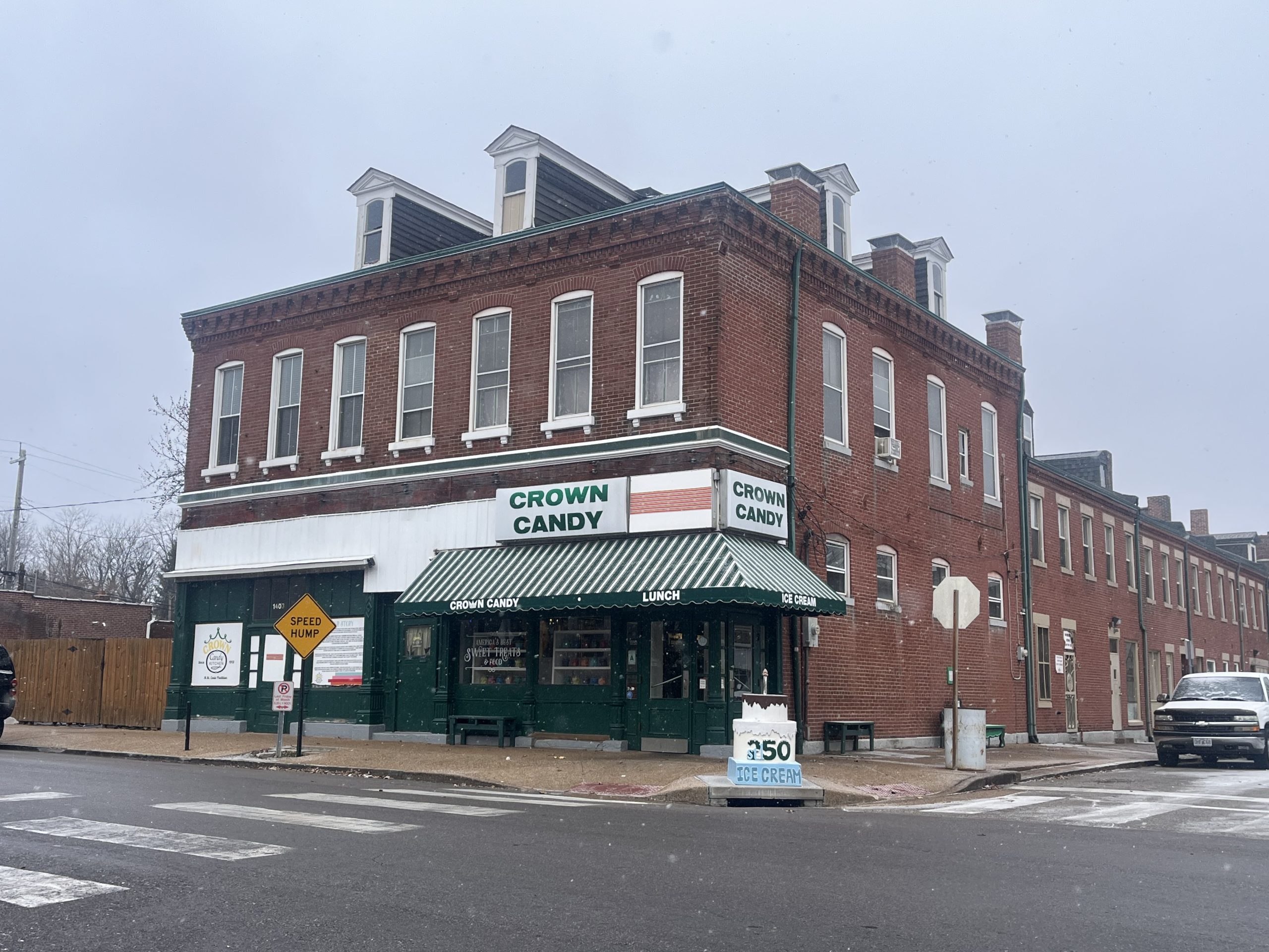 What Is the Most Famous Restaurant in St. Louis?